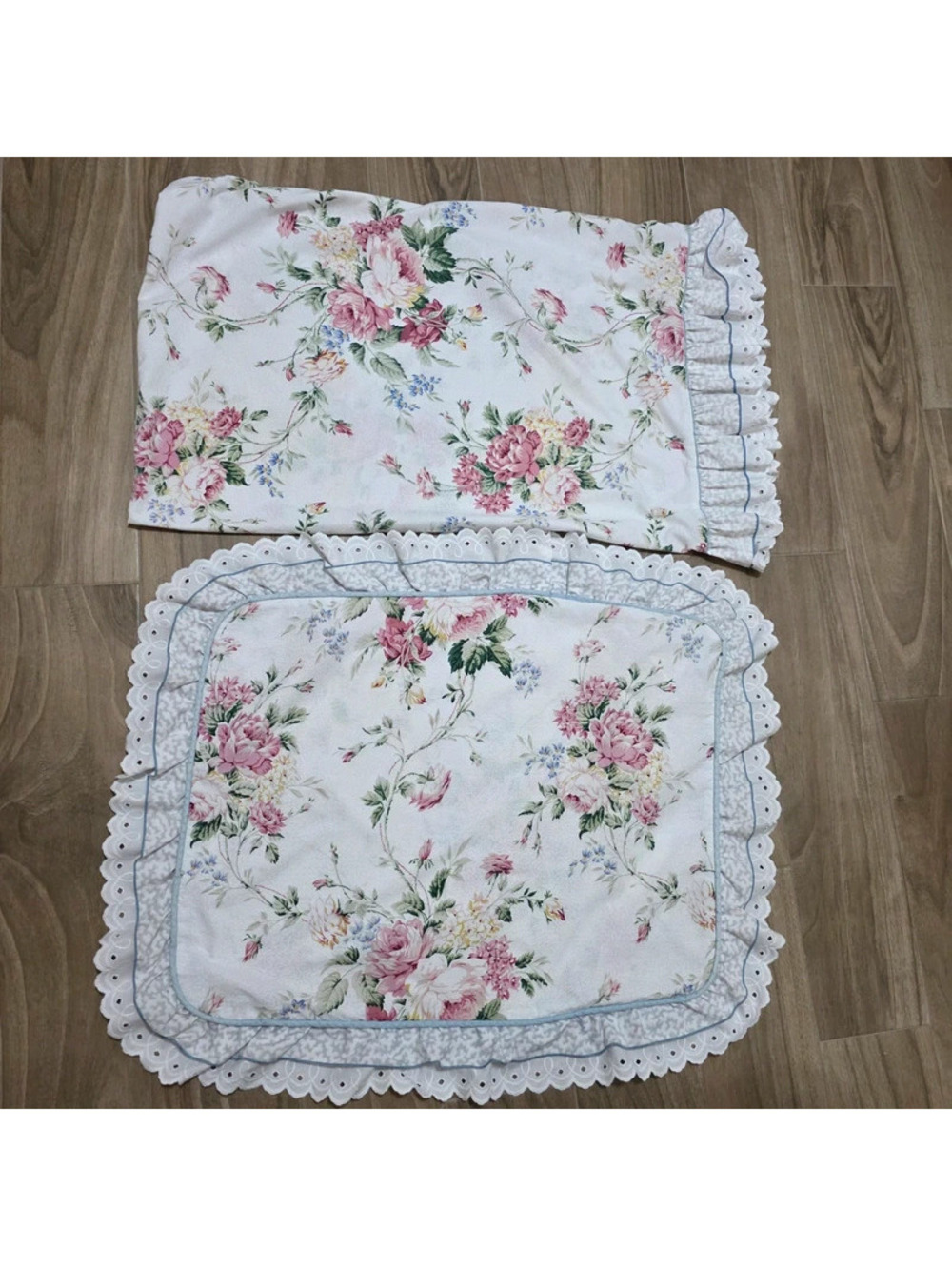 Waverly Belle Rive Floral Pillow Shams Set of 2 Ruffled Eyelet Roses Vintage